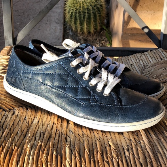 born leather tennis shoes